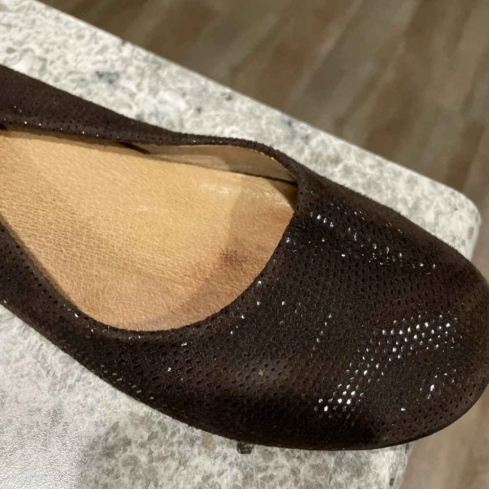 French Sole has bit